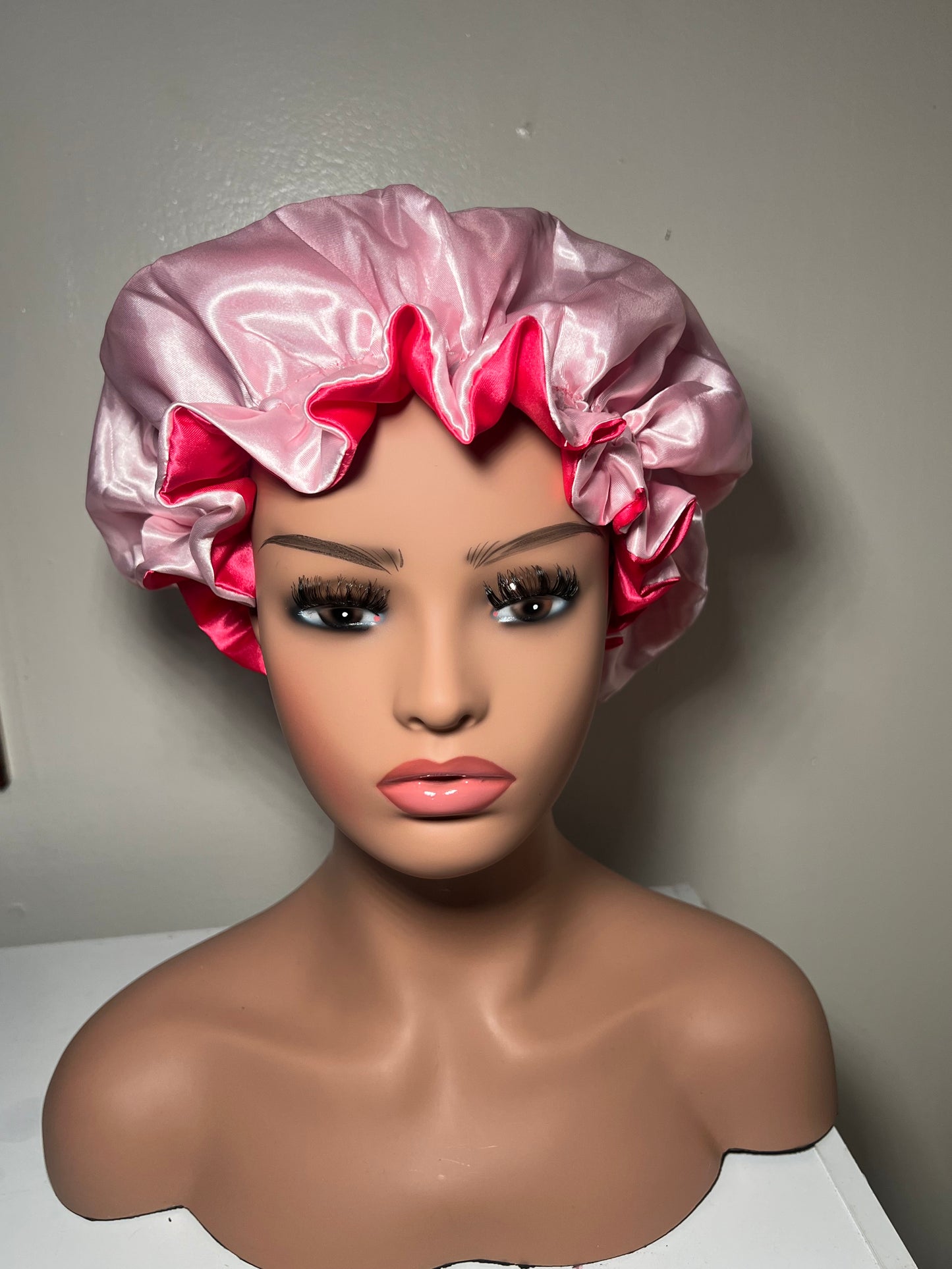 Pink bonnet