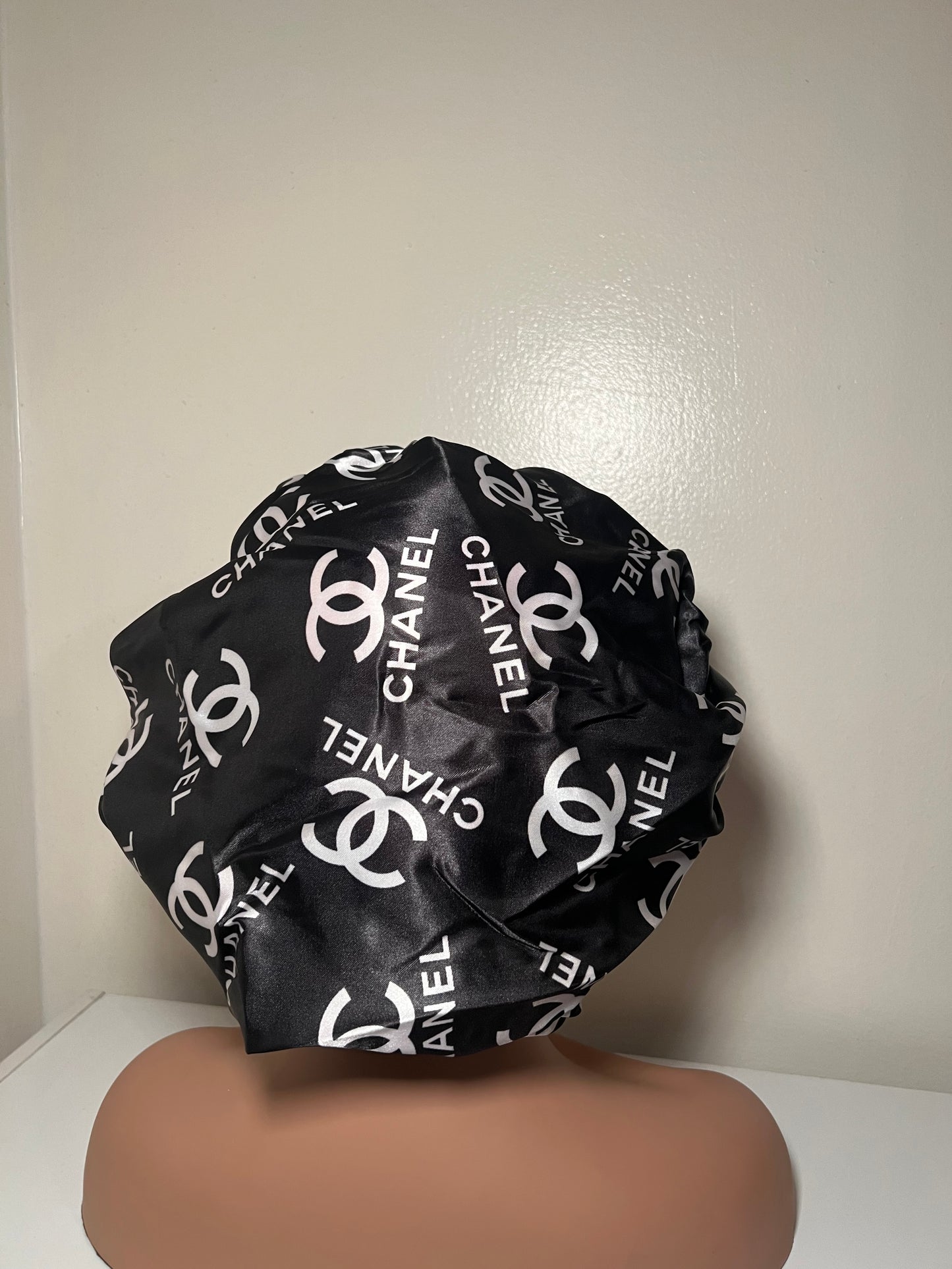 Chanel Bonnet