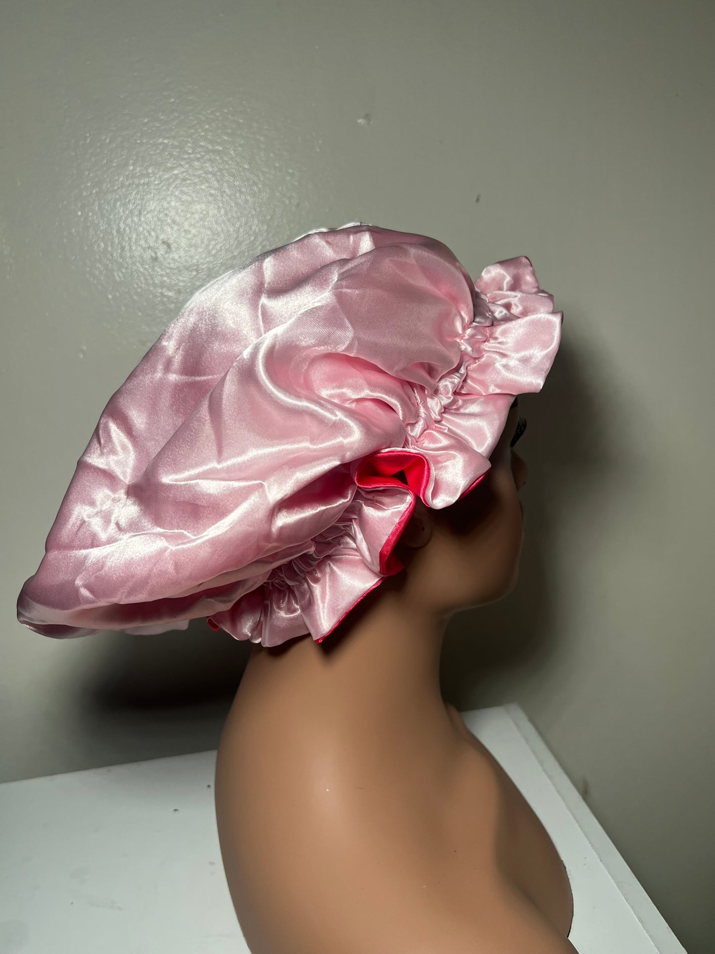 Pink bonnet