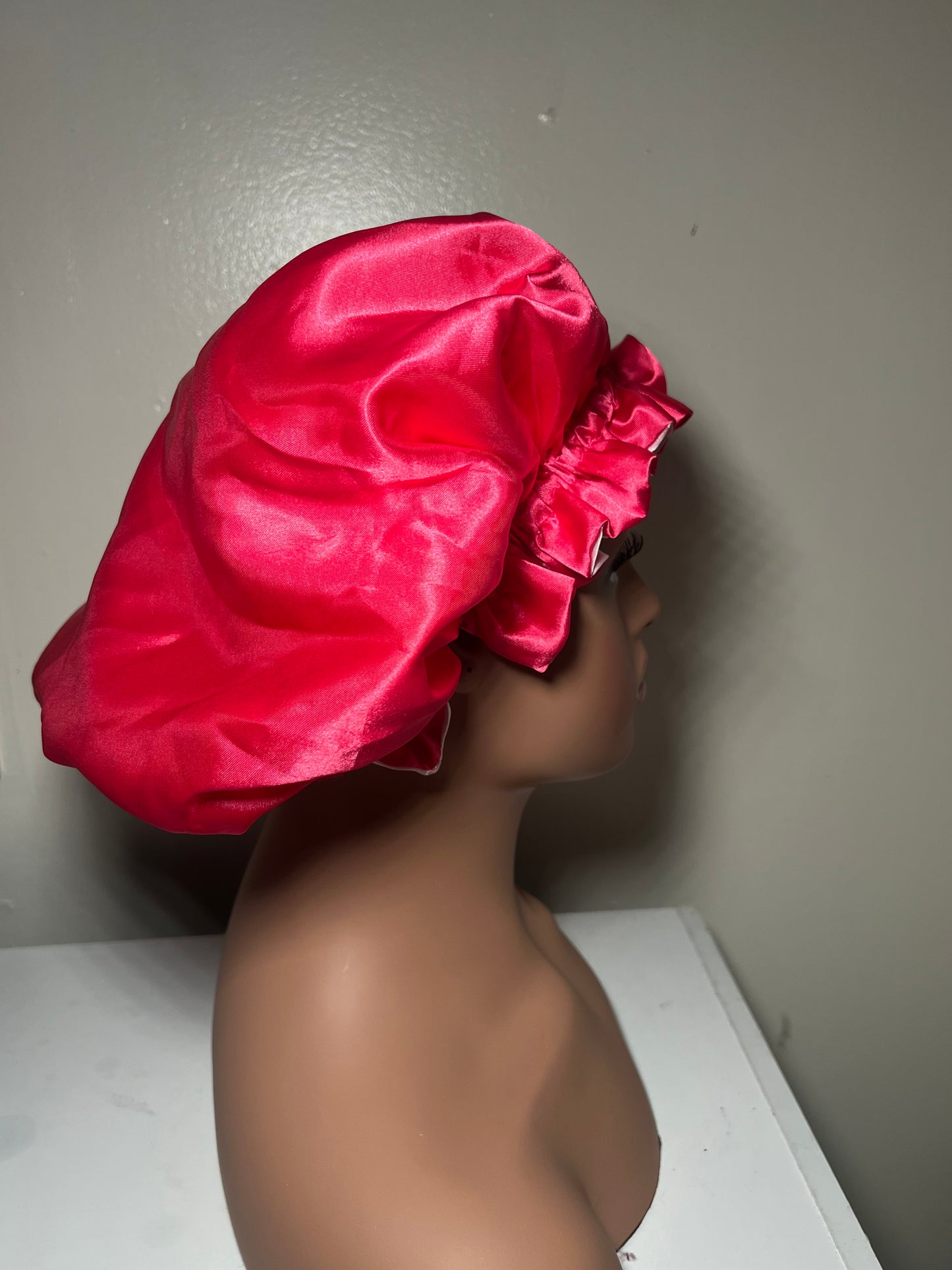 Pink bonnet