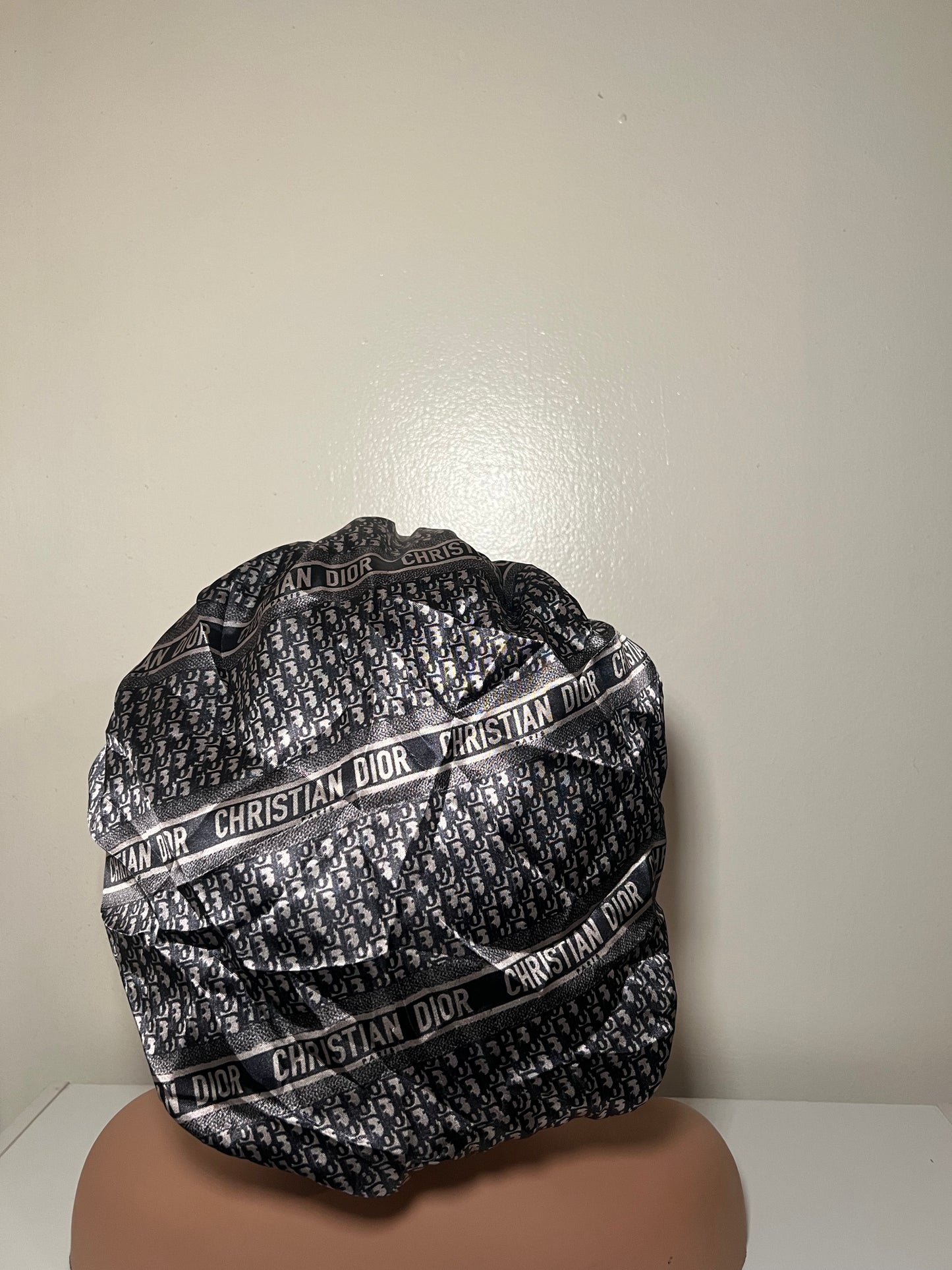 Christian Dior bonnets