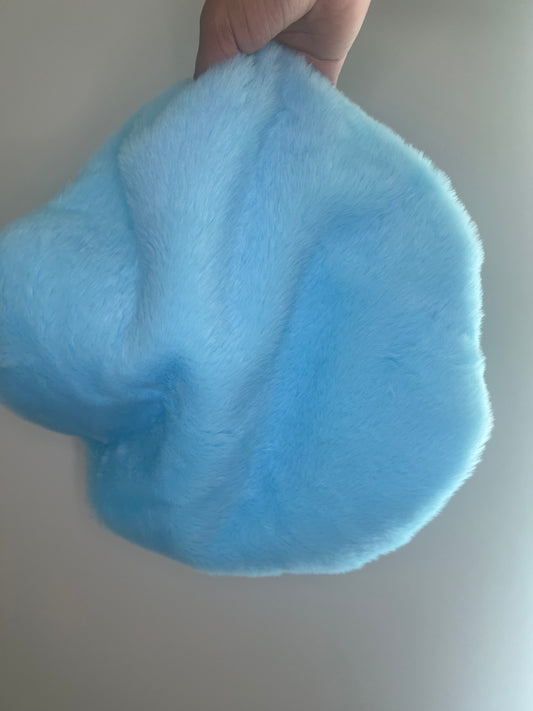 Blue Fur bonnet